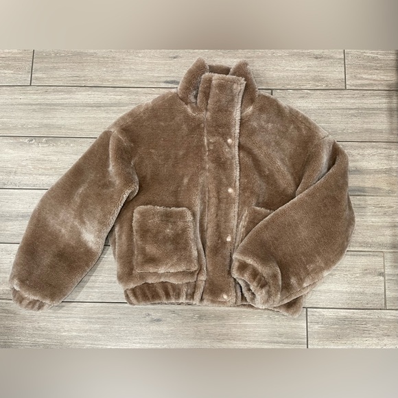 NEW Bank NYC Women’s Brown Full Zip/Snap Fuzzy Teddy Jacket Size Small - Picture 9 of 9